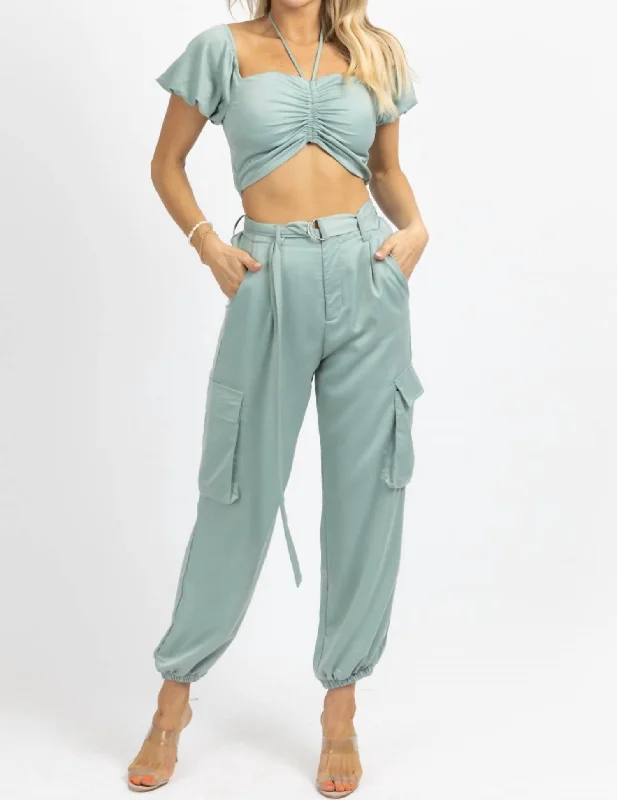 Women's Resort Apparel Everyday Fashion Crop + Cargo Jogger Pant Set In Jade