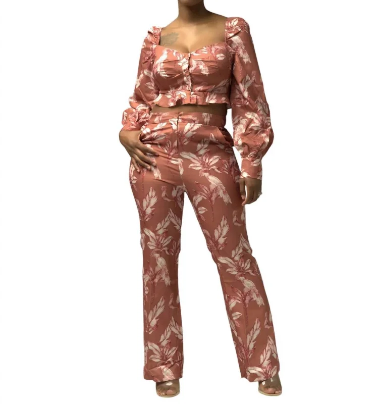 Stylish Women's Outerwear Apparel Casual Chic Top And Floral Pant Set In Blush Multi