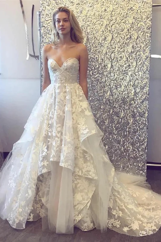 Women's Chic Outfit Romantic Detailing A Line Sweetheart Lace Appliqued Wedding Dresses Court Train Wedding Dresses N2265