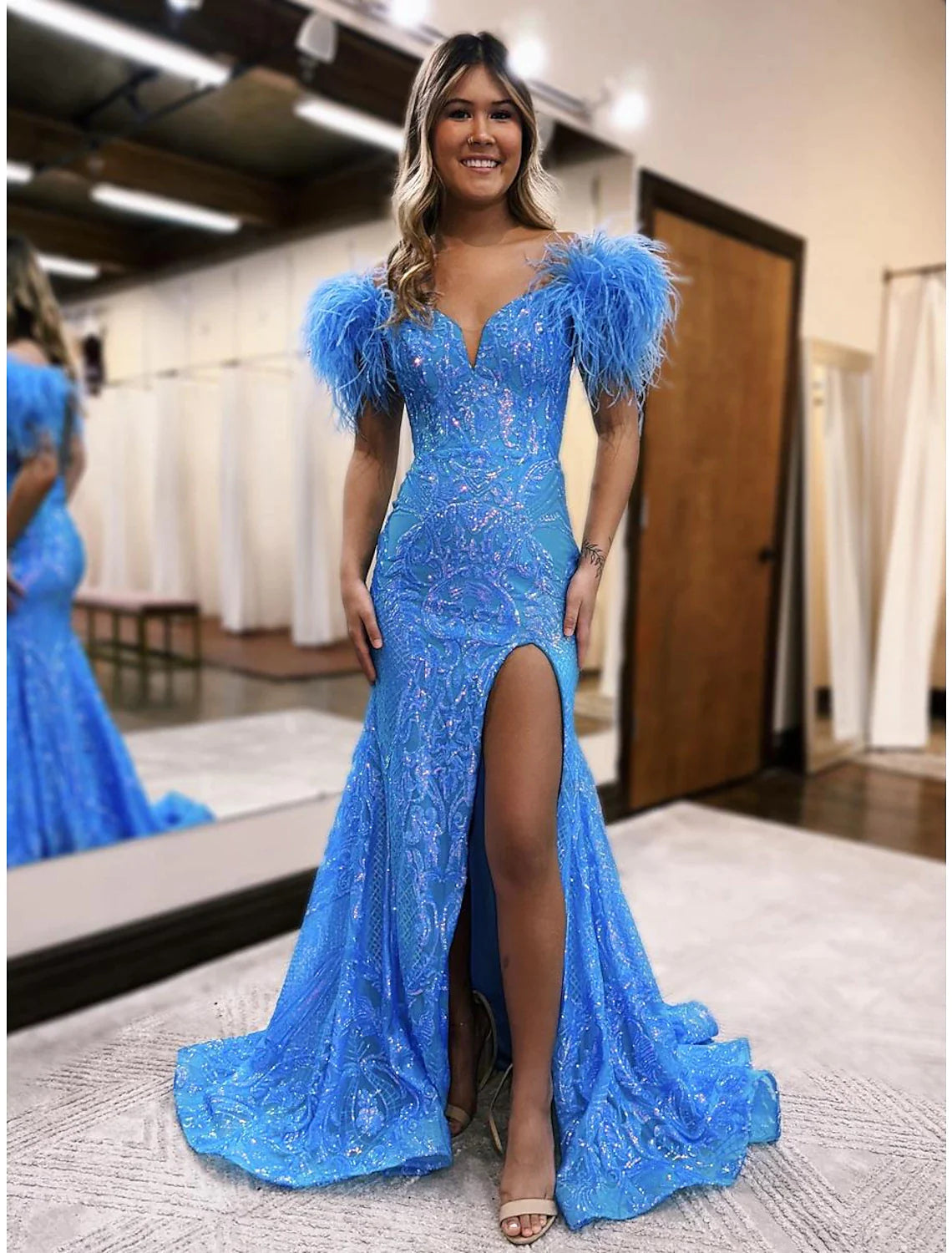 Women's Luxury Attire Special Offer For You Mermaid / Trumpet Prom Dresses Sparkle & Shine Dress Formal Court Train Sleeveless V Neck Sequined Backless with Sequin Slit