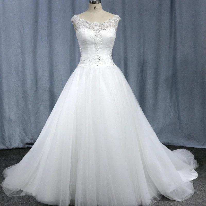 Comfortable Lounge Clothing Fashion Forward Tulle Cap-sleeve Empire Wedding Dress With Sheer Back