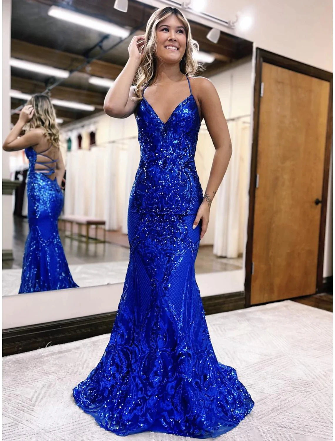 Women's Comfortable Lounge Attire Embrace New Fashion Mermaid / Trumpet Prom Dresses Sparkle & Shine Dress Formal Sweep / Brush Train Sleeveless V Neck Sequined Backless with Glitter Sequin