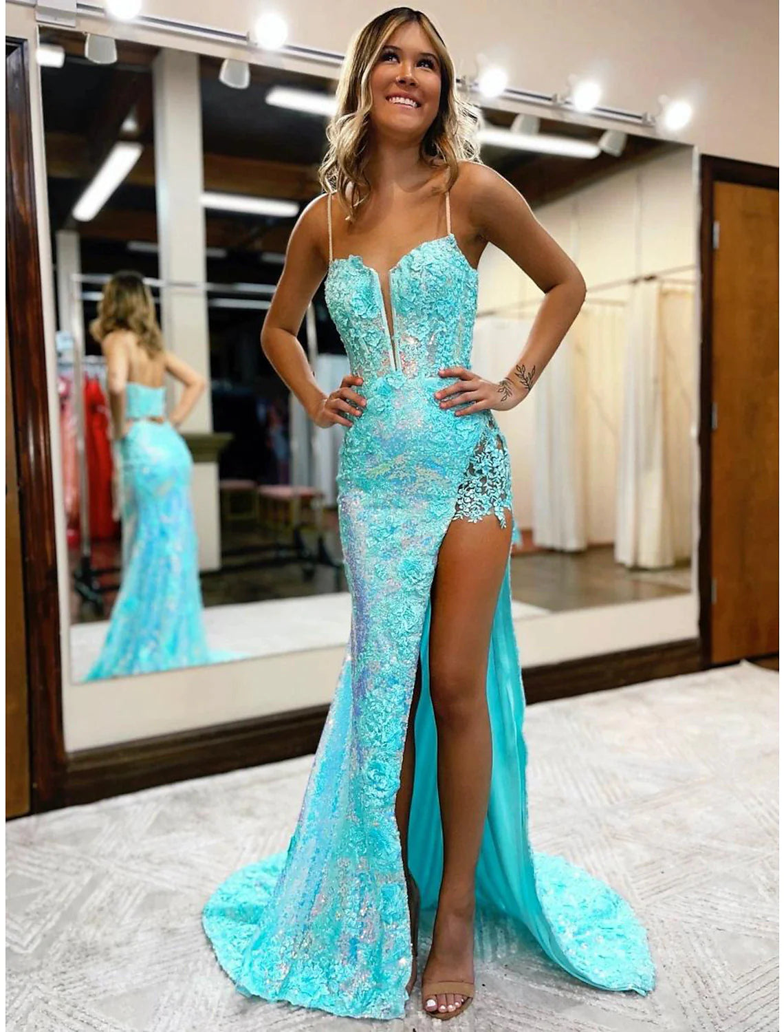 Women's Outdoor Attire Seasonal Clearance Mermaid / Trumpet Prom Dresses High Split Dress Formal Court Train Sleeveless V Neck Sequined with Slit Appliques