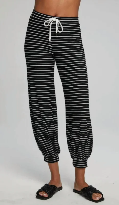 Comfortable Women's Clothing Casual Chic Weekend Jogger In Black/white Stripe