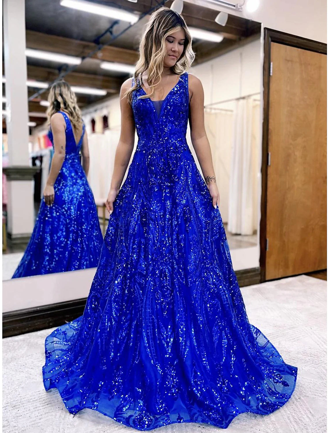 Women's Stylish Vacation Attire Athleisure Wear Special Offer A-Line Prom Dresses Sparkle & Shine Dress Formal Floor Length Sleeveless V Neck Sequined V Back with Sequin