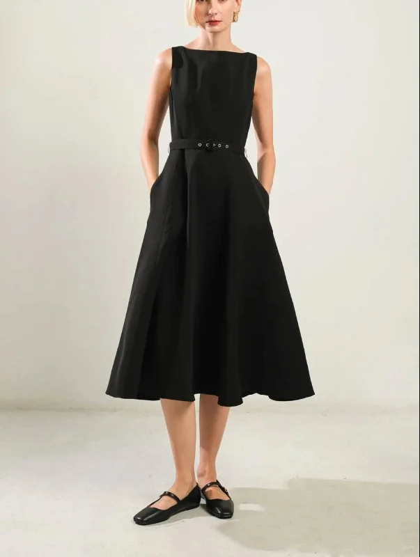 Casual Garments For Women Style Your Wardrobe Evening Dress Featuring Boat Neckline Sleeveless Full Skirt Self Belt Side Pocket Elegant Black Formal Dress