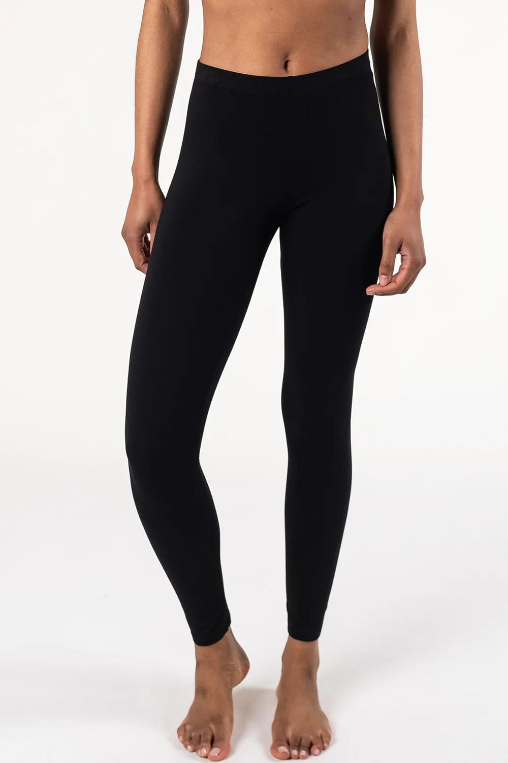 Women's Seasonal Apparel Lightweight Fabric Terrera Suri Bamboo Full Length Black Legging - 51850T