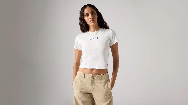 Women's Outfit For The Office Trend Setting Threads Levi's® Women's Graphic Essential Sporty Tee