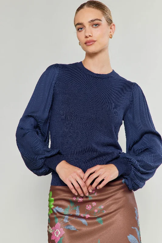 Casual Garments For Women Special Offer Contrast Sleeve Knit Top