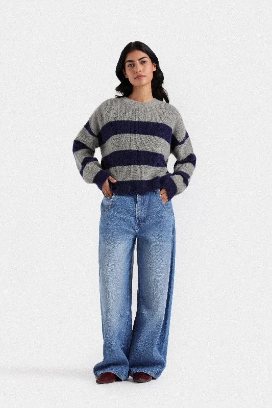 Women's Comfortable Lounge Garments Women's Fashion Hotspots Crew Neck Striped Cropped Sweater