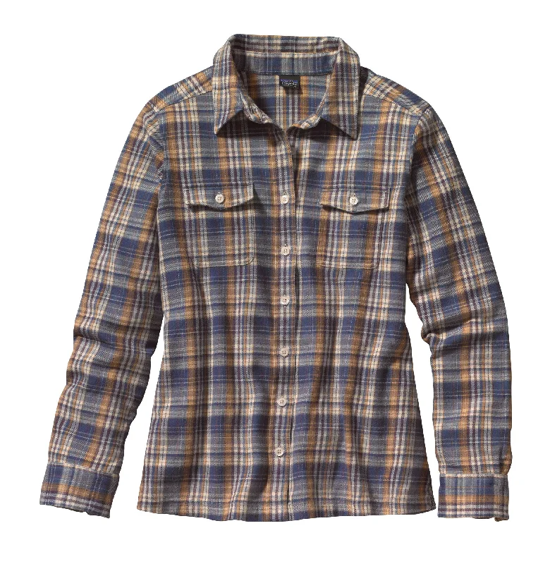 Stylish Women's Attire Chic Trends Unveiled W's Long-Sleeved Fjord Flannel Shirt