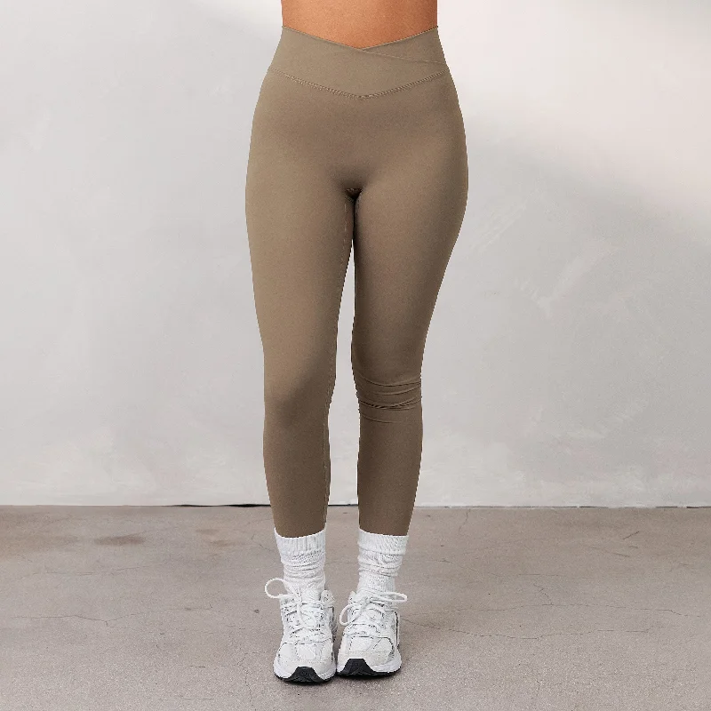 Formal Garments For Women Seasonal Trend Silhouette Crossover Leggings - Dune